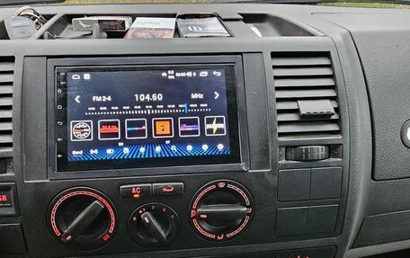 Volkswagen Transporter T5 рестайлинг, 2004 год, 965 000 рублей, 9 фотография