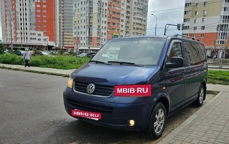 Volkswagen Transporter T5 рестайлинг, 2004 год, 965 000 рублей, 6 фотография