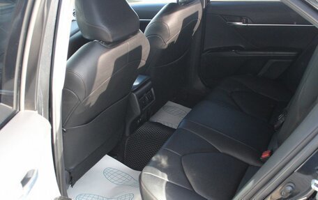 Toyota Camry, 2020 год, 2 272 400 рублей, 14 фотография