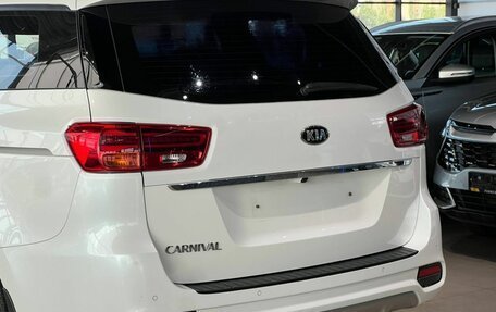 KIA Carnival III, 2018 год, 2 920 000 рублей, 9 фотография