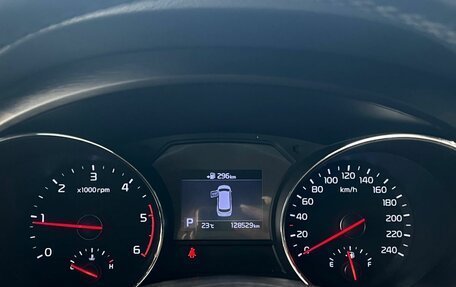 KIA Carnival III, 2018 год, 2 920 000 рублей, 19 фотография