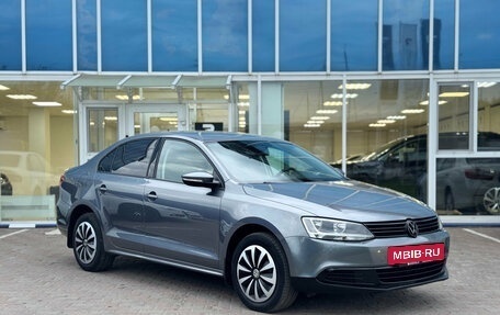 Volkswagen Jetta VI, 2014 год, 917 000 рублей, 2 фотография