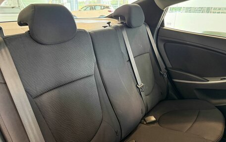 Hyundai Solaris II рестайлинг, 2011 год, 745 000 рублей, 9 фотография