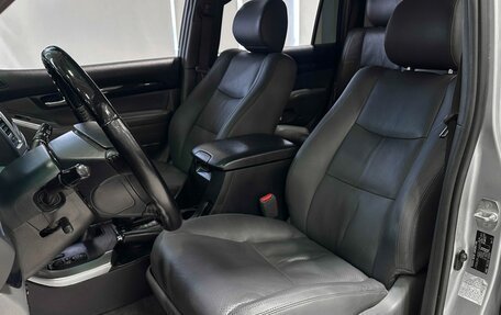 Toyota Land Cruiser Prado 120 рестайлинг, 2007 год, 2 197 000 рублей, 11 фотография