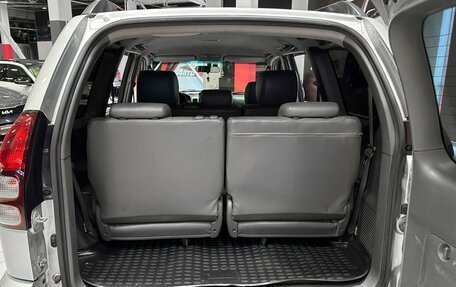 Toyota Land Cruiser Prado 120 рестайлинг, 2007 год, 2 197 000 рублей, 14 фотография