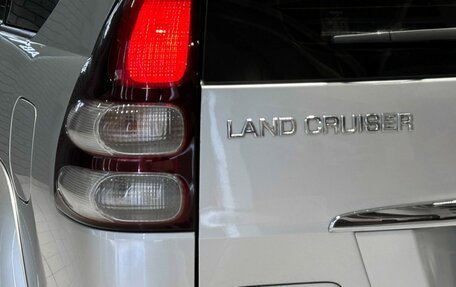 Toyota Land Cruiser Prado 120 рестайлинг, 2007 год, 2 197 000 рублей, 8 фотография