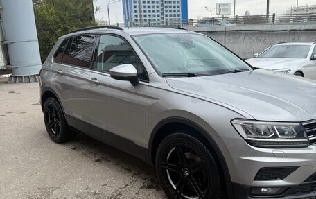 Volkswagen Tiguan II, 2019 год, 1 840 000 рублей, 4 фотография