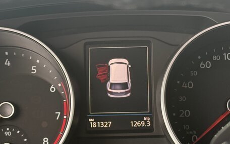 Volkswagen Tiguan II, 2019 год, 1 840 000 рублей, 13 фотография