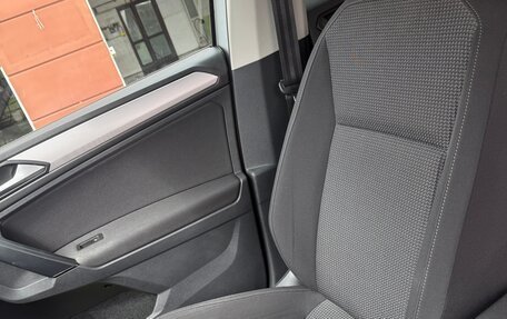 Volkswagen Tiguan II, 2019 год, 1 840 000 рублей, 15 фотография