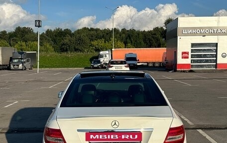 Mercedes-Benz C-Класс, 2011 год, 1 850 000 рублей, 7 фотография