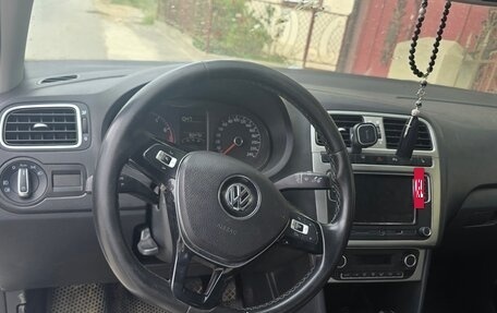 Volkswagen Polo VI (EU Market), 2018 год, 1 300 000 рублей, 4 фотография