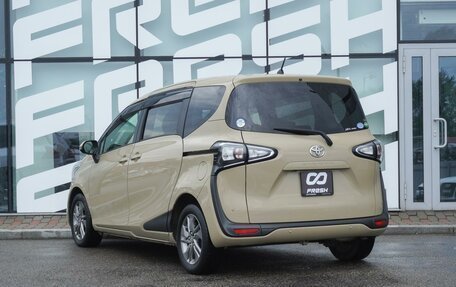 Toyota Sienta II, 2019 год, 1 643 000 рублей, 3 фотография
