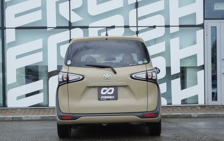 Toyota Sienta II, 2019 год, 1 643 000 рублей, 4 фотография