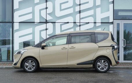 Toyota Sienta II, 2019 год, 1 643 000 рублей, 6 фотография