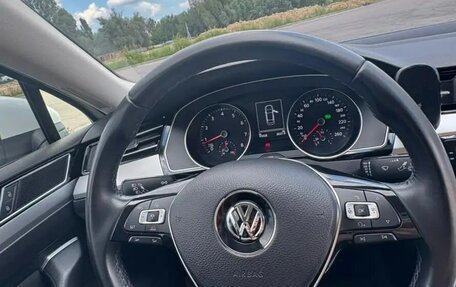 Volkswagen Passat B8 рестайлинг, 2017 год, 1 770 000 рублей, 7 фотография