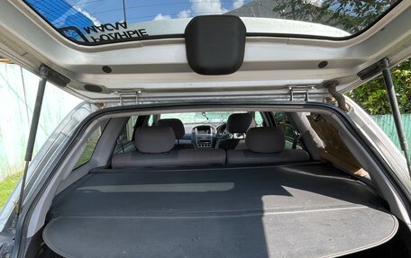Nissan Wingroad III, 2001 год, 190 000 рублей, 11 фотография