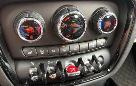 MINI Clubman, 2018 год, 1 750 000 рублей, 13 фотография