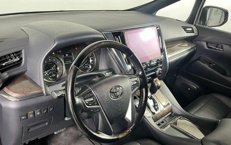 Toyota Alphard III, 2021 год, 5 199 000 рублей, 12 фотография