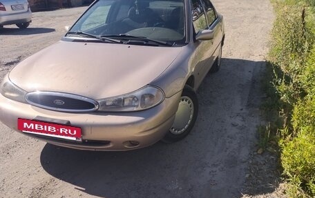 Ford Contour i, 1998 год, 282 000 рублей, 3 фотография