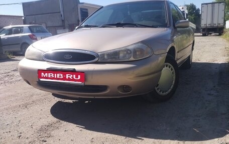 Ford Contour i, 1998 год, 282 000 рублей, 2 фотография