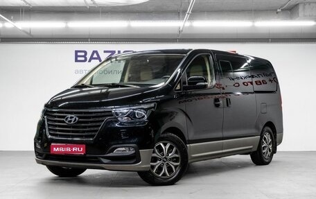 Hyundai H-1 II рестайлинг, 2019 год, 3 300 000 рублей, 1 фотография