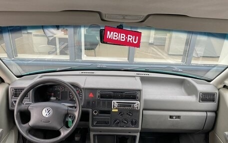 Volkswagen Transporter T4, 2002 год, 1 099 000 рублей, 10 фотография