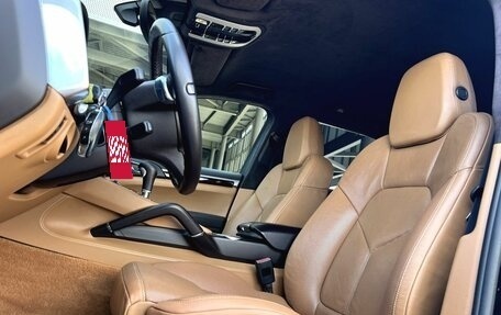 Porsche Cayenne III, 2011 год, 1 990 000 рублей, 26 фотография