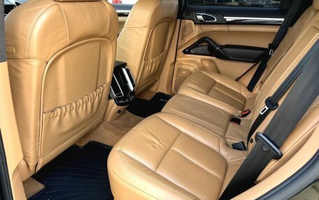 Porsche Cayenne III, 2011 год, 1 990 000 рублей, 28 фотография