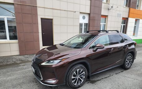 Lexus RX IV рестайлинг, 2020 год, 3 990 000 рублей, 1 фотография