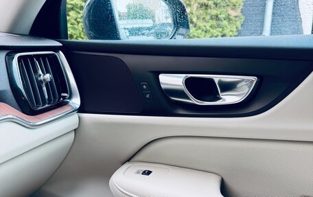 Volvo S60 III, 2022 год, 3 900 000 рублей, 16 фотография