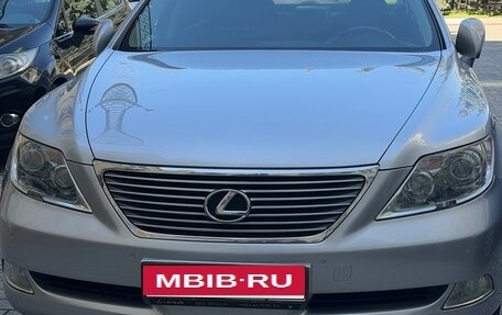 Lexus LS IV, 2008 год, 1 900 000 рублей, 9 фотография