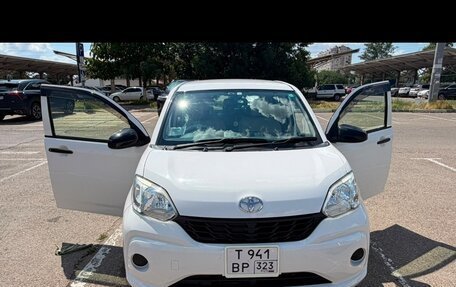 Toyota Passo III, 2017 год, 970 000 рублей, 2 фотография