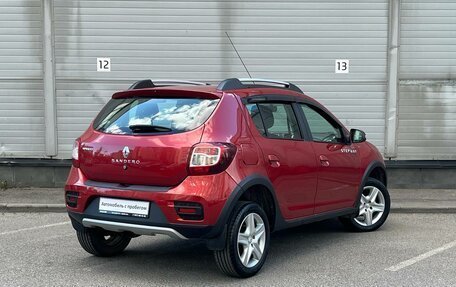 Renault Sandero II рестайлинг, 2018 год, 979 000 рублей, 5 фотография