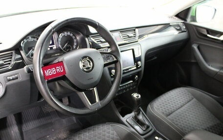 Skoda Rapid I, 2017 год, 1 395 000 рублей, 10 фотография