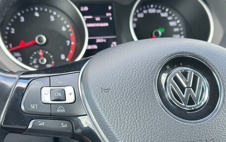 Volkswagen Tiguan II, 2017 год, 1 890 000 рублей, 15 фотография
