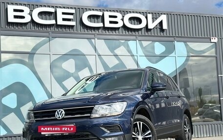 Volkswagen Tiguan II, 2017 год, 1 890 000 рублей, 10 фотография