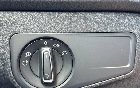 Volkswagen Tiguan II, 2017 год, 1 890 000 рублей, 24 фотография