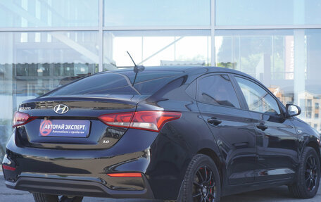 Hyundai Solaris II рестайлинг, 2018 год, 1 230 000 рублей, 5 фотография