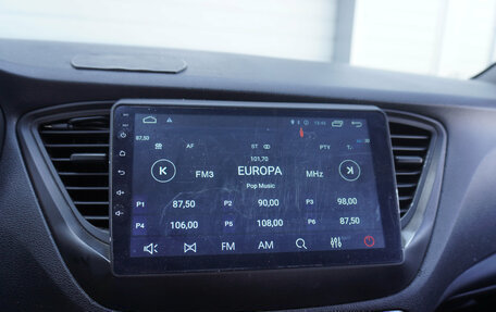 Hyundai Solaris II рестайлинг, 2018 год, 1 230 000 рублей, 14 фотография
