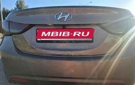 Hyundai Elantra V, 2013 год, 500 000 рублей, 9 фотография