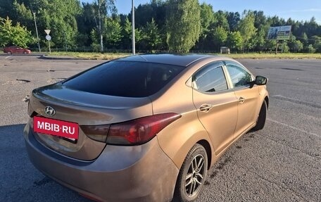 Hyundai Elantra V, 2013 год, 500 000 рублей, 6 фотография