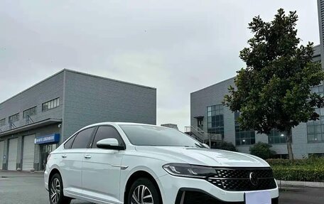 Volkswagen Lavida, 2022 год, 1 640 012 рублей, 3 фотография