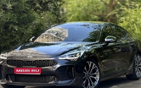KIA Stinger I, 2018 год, 2 фотография