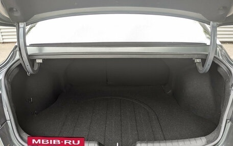 Hyundai Elantra, 2022 год, 2 100 000 рублей, 10 фотография