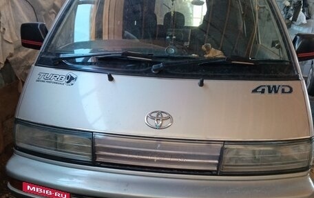 Toyota MasterAce Surf, 1990 год, 450 000 рублей, 1 фотография