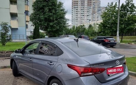 Hyundai Solaris II рестайлинг, 2017 год, 990 000 рублей, 4 фотография