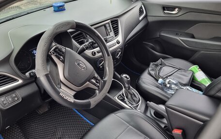 Hyundai Solaris II рестайлинг, 2017 год, 990 000 рублей, 6 фотография