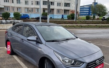 Hyundai Solaris II рестайлинг, 2017 год, 990 000 рублей, 2 фотография