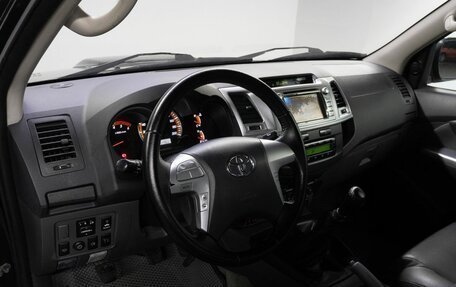 Toyota Hilux VII, 2012 год, 1 575 000 рублей, 9 фотография