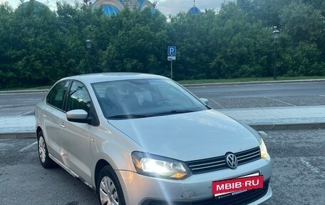 Volkswagen Polo VI (EU Market), 2011 год, 549 000 рублей, 4 фотография
